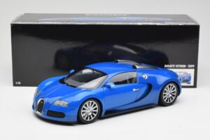 Bugatti Veyron Svetlo Modrá Tmavá Modrá Minichamps 1:18 100110821 Kov – obrázok 8 z 8