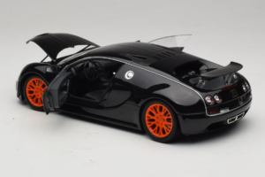 Bugatti Veyron Super Sport Black Metallic Minichamps 1:18 100110842 Kov – obrázok 5 z 8
