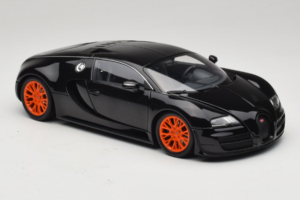 Bugatti Veyron Super Sport Black Metallic Minichamps 1:18 100110842 Kov – obrázok 6 z 8