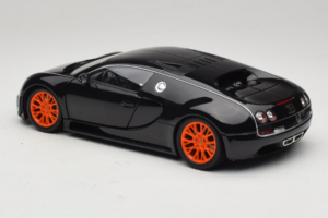 Bugatti Veyron Super Sport Black Metallic Minichamps 1:18 100110842 Kov – obrázok 7 z 8