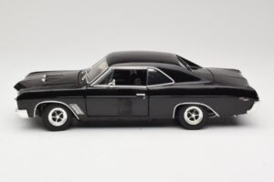 Buick GS 400 Čierny American Muscle 1:18 33086 Kov – obrázok 4 z 8