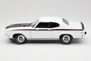 Buick GSX Biely American Muscle 1:18 AMM1322/06 Kov – obrázok 4 z 8