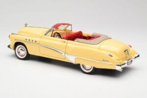 Buick Roadmaster Chrome Yellow Motormax 1:18 23124646-M17 Kov – obrázok 7 z 8
