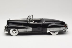 Buick Y-Job Čierny Anson 1:18 30409 Kov – obrázok 4 z 8