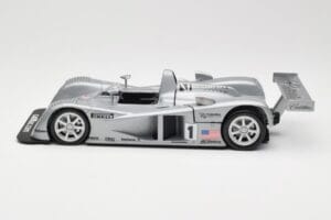 Cadillac Northstar LMP #1 24 Hours of Le Mans 2000 Hot Wheels 1:18 29225 Kov – obrázok 4 z 8