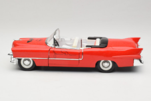 Cadillac Kabriolet Červený James Dean Solido 1:18 98019 Kov – obrázok 4 z 8