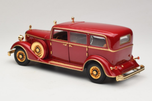 Cadillac Deluxe Tudor Štátna Limuzína Puyi Posledný Cisár Číny Sun Star 1:18 4100 Kov – obrázok 7 z 9