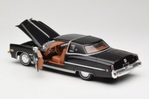 Cadillac Eldorado Čierny Anson 1:18 30357 Kov – obrázok 5 z 8