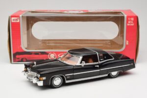 Cadillac Eldorado Čierny Anson 1:18 30357 Kov – obrázok 8 z 8