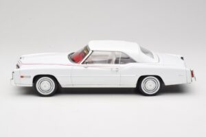 Cadillac Eldorado Kabriolet Biely MCG 1:18 MCG18474 Kov – obrázok 4 z 7