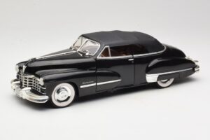 Cadillac Series 62 Čierny Anson 1:18 30345 Kov