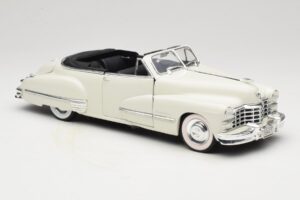 Cadillac Series 62 Kabriolet Biely Anson 1:18 30335 Kov – obrázok 6 z 8