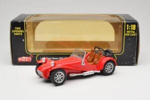 Caterham Super Seven Series 3 Červený Anson 1:18 30317-W Kov – obrázok 8 z 8
