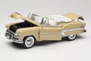 Chevrolet Bel Air Kabriolet Krémový Sun Star 1:18 1623 Kov – obrázok 2 z 8