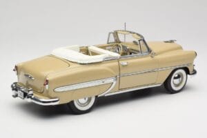 Chevrolet Bel Air Kabriolet Krémový Sun Star 1:18 1623 Kov – obrázok 3 z 8