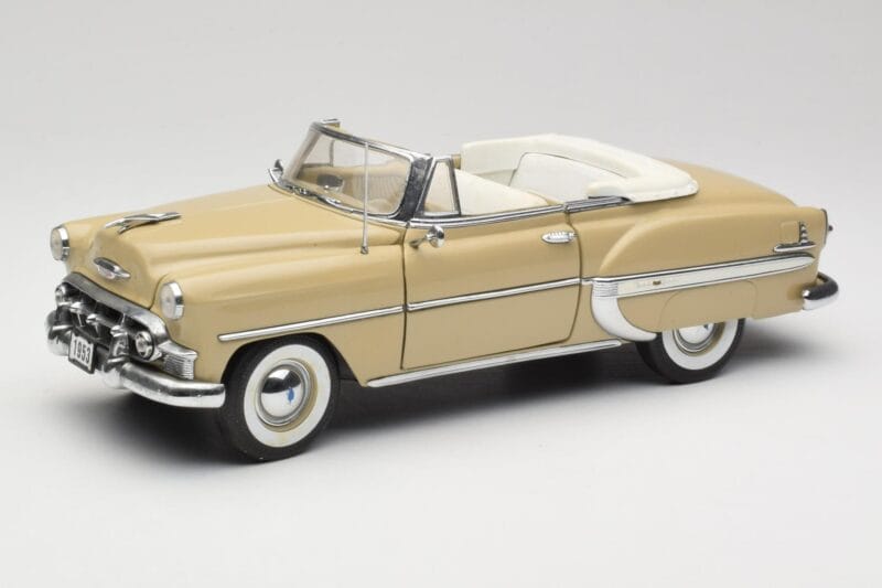 Chevrolet Bel Air Kabriolet Krémový Sun Star 1:18 1623 Kov