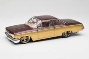 Chevrolet Bel Air Zlatý & Hnedý Maisto 1:18 31064 Kov