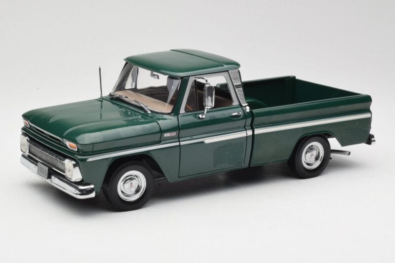 Chevrolet C-10 Zelený Sun Star 1:18 1360 Kov