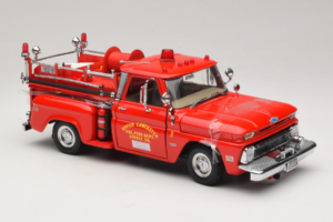Chevrolet C-20 Fire Truck Sun Star 1:18 1383 Kov – obrázok 4 z 6