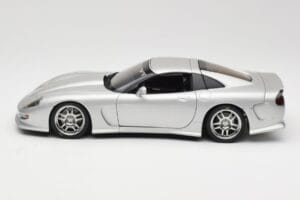 Chevrolet Callaway C12 Strieborný AUTOart 1:18 71011 Kov – obrázok 4 z 8