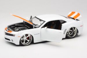 Chevrolet Camaro Concept Tuned Biely Jada 1:18 63014 Kov – obrázok 2 z 8
