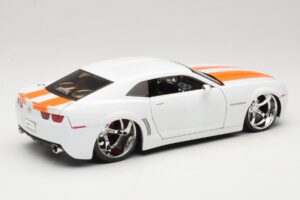 Chevrolet Camaro Concept Tuned Biely Jada 1:18 63014 Kov – obrázok 3 z 8