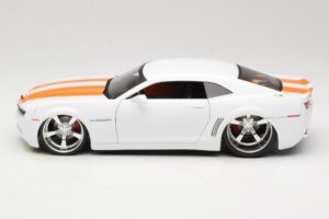 Chevrolet Camaro Concept Tuned Biely Jada 1:18 63014 Kov – obrázok 4 z 8