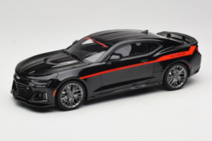 Chevrolet Camaro Gen 6 Hennessey The Exorcist Čierny GT Spirit 1:18 GT225 Živica