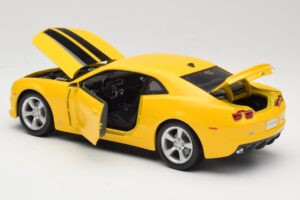 Chevrolet Camaro SS RS Žltý Maisto 1:18 31173 Kov – obrázok 5 z 8