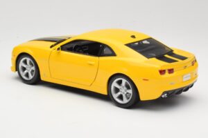 Chevrolet Camaro SS RS Žltý Maisto 1:18 31173 Kov – obrázok 7 z 8