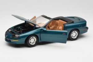 Chevrolet Camaro Z28 Kabriolet Zelený American Muscle 1:18 7231D0 Kov – obrázok 2 z 8