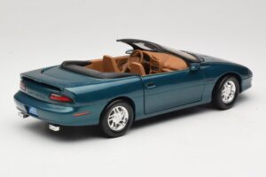 Chevrolet Camaro Z28 Kabriolet Zelený American Muscle 1:18 7231D0 Kov – obrázok 3 z 8