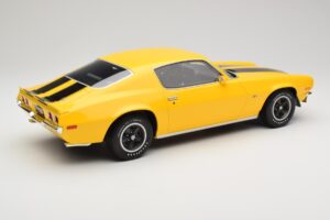 Chevrolet Camaro Z28 RS Daytona Yellow Otto 1:12 G085 Živica – obrázok 2 z 6