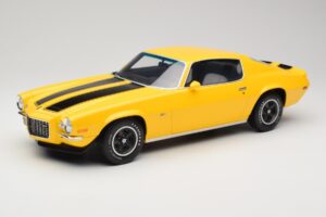 Chevrolet Camaro Z28 RS Daytona Yellow Otto 1:12 G085 Živica