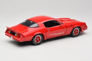 Chevrolet Camaro Z28 Yenko Turbo Z Červený GreenLight 1:18 12999 Kov – obrázok 3 z 8