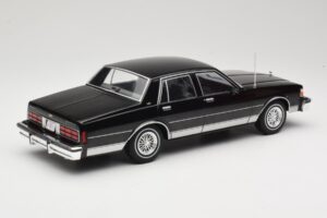 Chevrolet Caprice Čierny MCG 1:18 MCG18113 Kov – obrázok 2 z 6