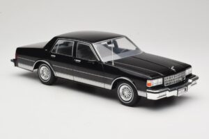 Chevrolet Caprice Čierny MCG 1:18 MCG18113 Kov – obrázok 4 z 6
