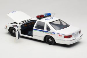 Chevrolet Caprice Kanada Polícia UT Models 1:18 21023 Kov – obrázok 5 z 8