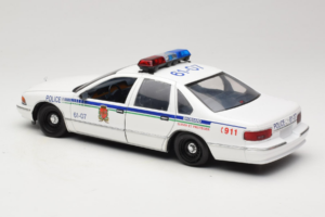 Chevrolet Caprice Kanada Polícia UT Models 1:18 21023 Kov – obrázok 7 z 8
