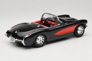 Chevrolet Corvette C1 Čierny & Červený Bburago 1:18 3034-M1 Kov – obrázok 3 z 8
