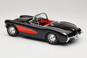 Chevrolet Corvette C1 Čierny & Červený Bburago 1:18 3034-M1 Kov – obrázok 7 z 8