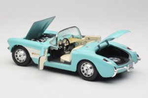 Chevrolet Corvette C1 Modrý & Biely Bburago 1:18 3024-M2 Kov – obrázok 5 z 8