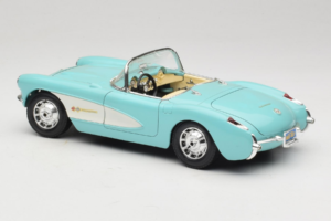 Chevrolet Corvette C1 Modrý & Biely Bburago 1:18 3024-M2 Kov – obrázok 7 z 8