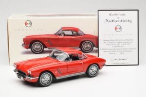 Chevrolet Corvette C1 Kabriolet Roman Červený AUTOart 1:18 71102 Kov – obrázok 8 z 8