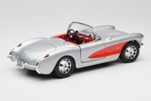 Chevrolet Corvette C1 Strieborný Bburago 1:18 3034 Kov – obrázok 3 z 8