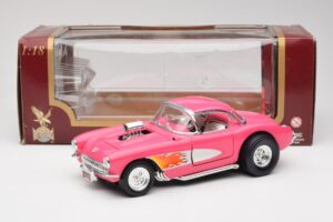 Chevrolet Corvette C1 Gasser Ružový Road Legends 1:18 92019-R1 Kov – obrázok 8 z 8