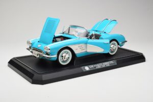 Chevrolet Corvette C1 Hard Top Modrý Solido 1:12 1202-M1 Kov – obrázok 2 z 8