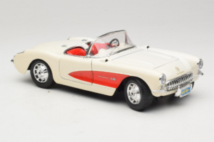 Chevrolet Corvette C1 Biely & Červený Bburago 1:18 3024-M3 Kov – obrázok 6 z 8