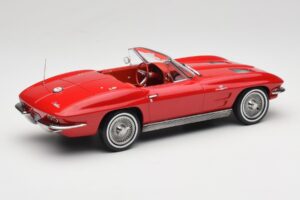 Chevrolet Corvette C2 Sting Ray Kabriolet Riverside Red Norev 1:18 189056 Kov – obrázok 2 z 6