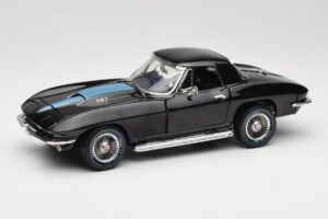 Chevrolet Corvette C2 Čierny American Muscle 1:18 AMM1099/06 Kov